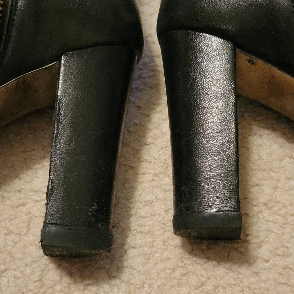 Michael Kors Bootie - Picture 3 of 5